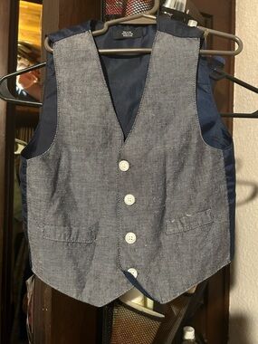 Boys Vest . Nautical. Never Worn